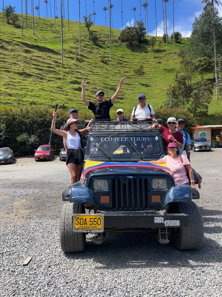 Instagram post from salento.hikers. This post is in position 1.