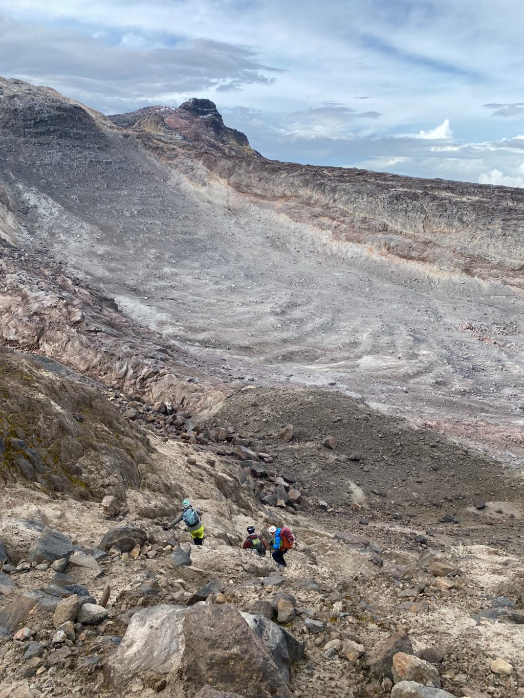 Instagram post from salento.hikers. This post is in position 1.
