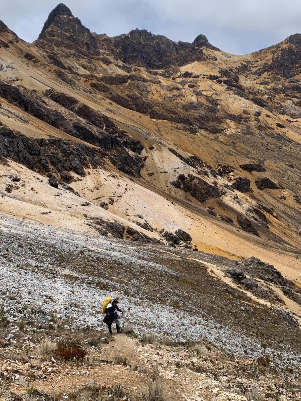 Instagram post from salento.hikers. This post is in position 2.