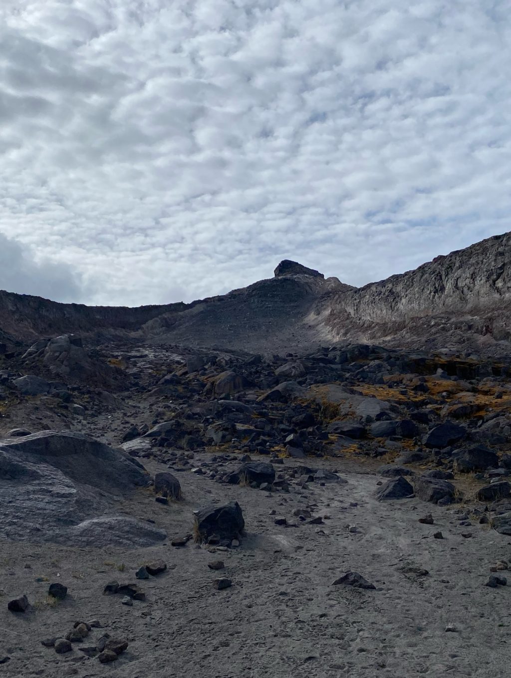 Instagram post from salento.hikers. This post is in position 5.