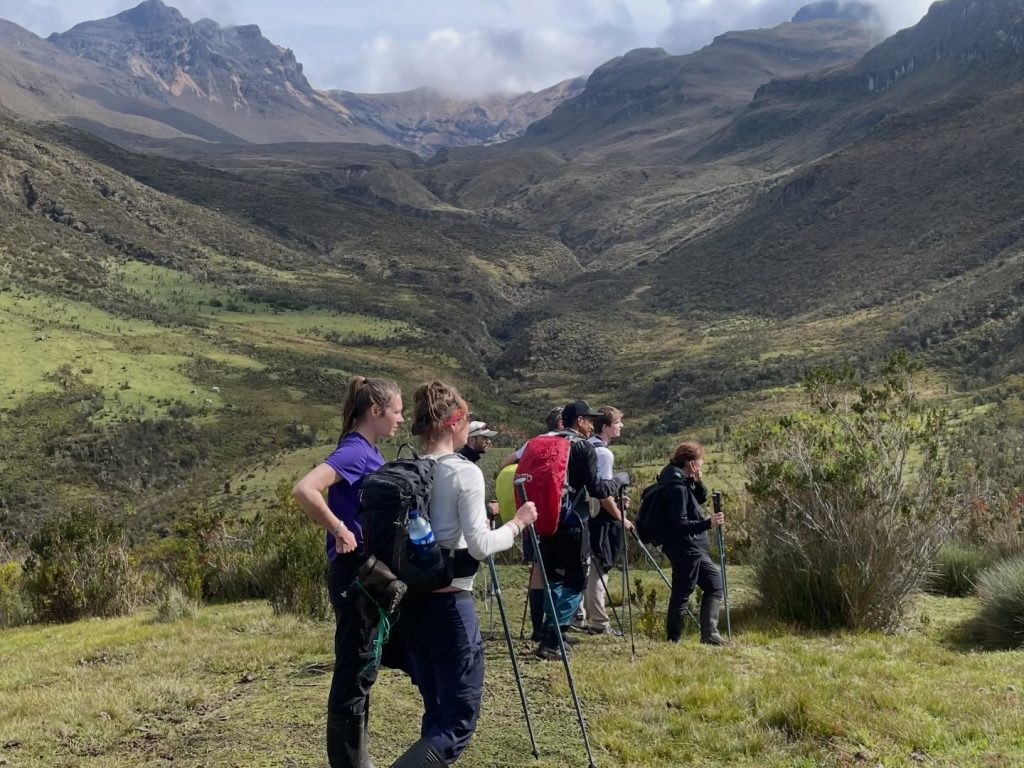 Instagram post from salento.hikers. This post is in position 8.