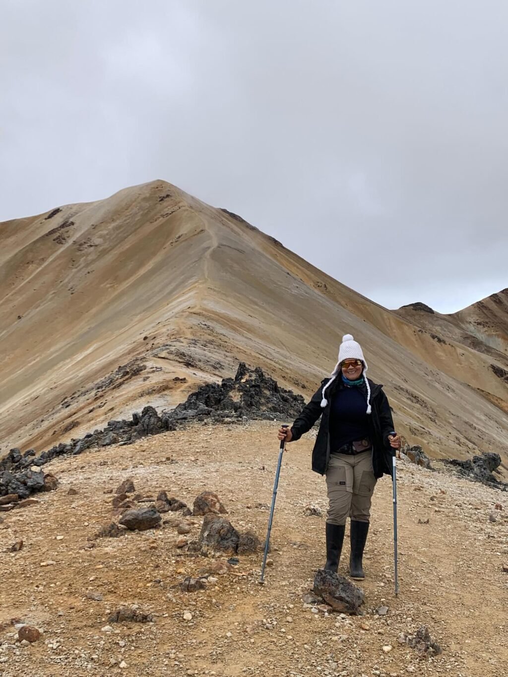 Instagram post from salento.hikers. This post is in position 4.